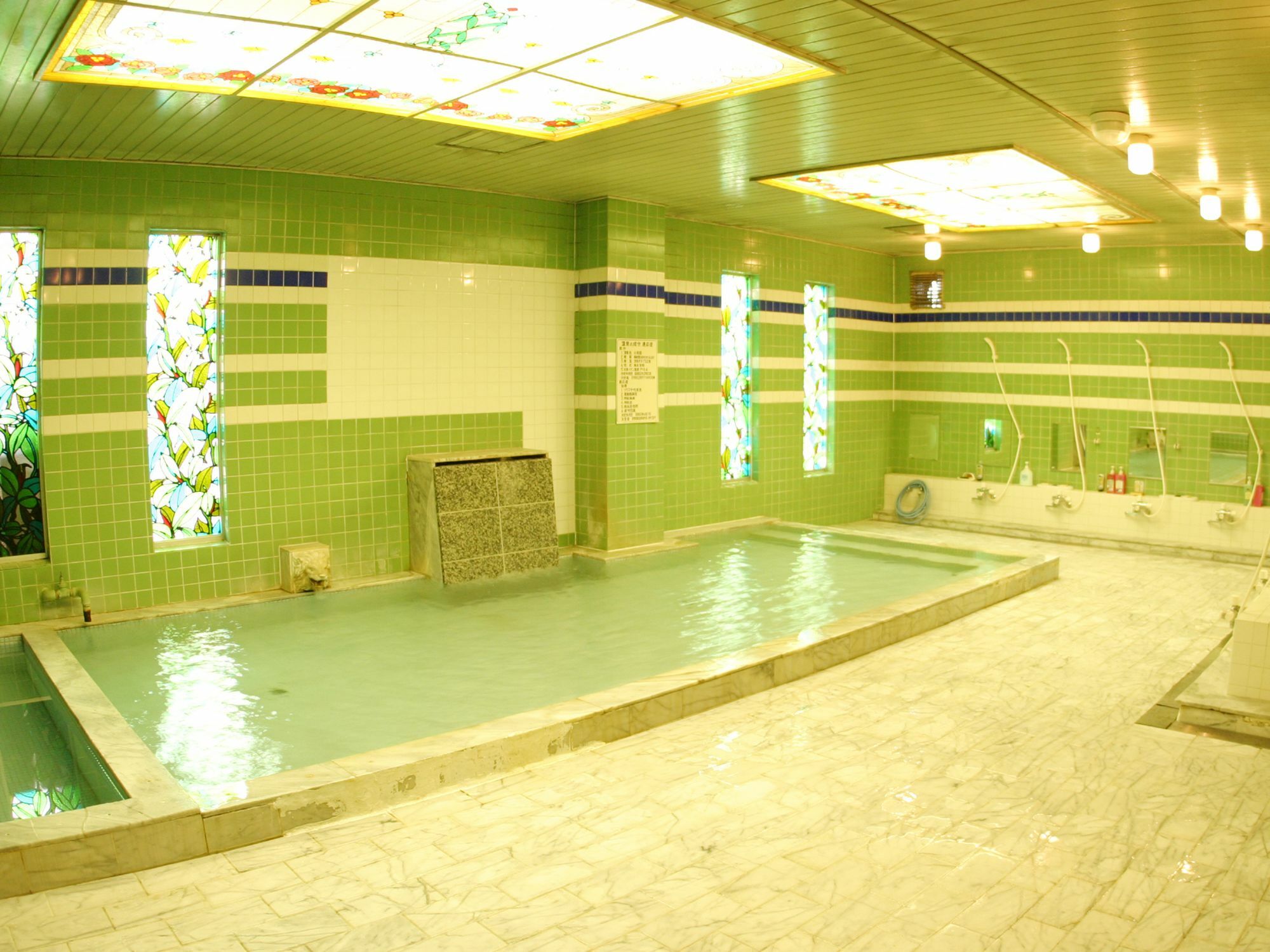 Suwa Lakeside Hotel Eksteriør billede